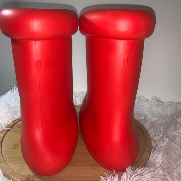 Cartoon Boots Big Red Boot Astro Boy Boots Women’s  Size 10 - Picture 4 of 7